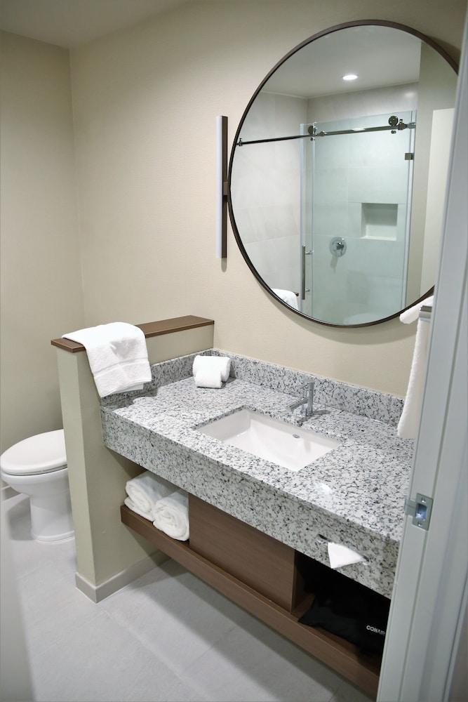Hotel Fairfield & By Marriott